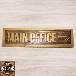 Letrero de oficina principal: Letrero rústico de madera para pared, madera reciclada, letras en relieve