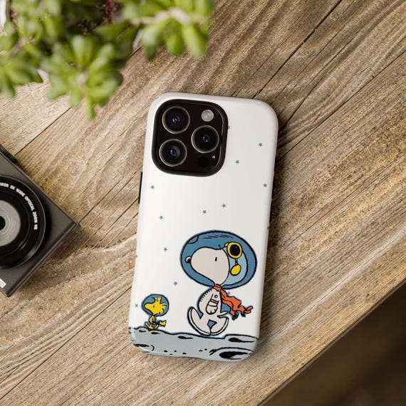 Snoopy Astronaut Phone Case, Space-Themed Gadget Cover Snoopy Astronaut Phone Case, Space-Themed Gadget Cover