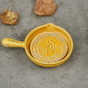 VINTAGE TOUR De FRANCE 1969 Cyclist collectible