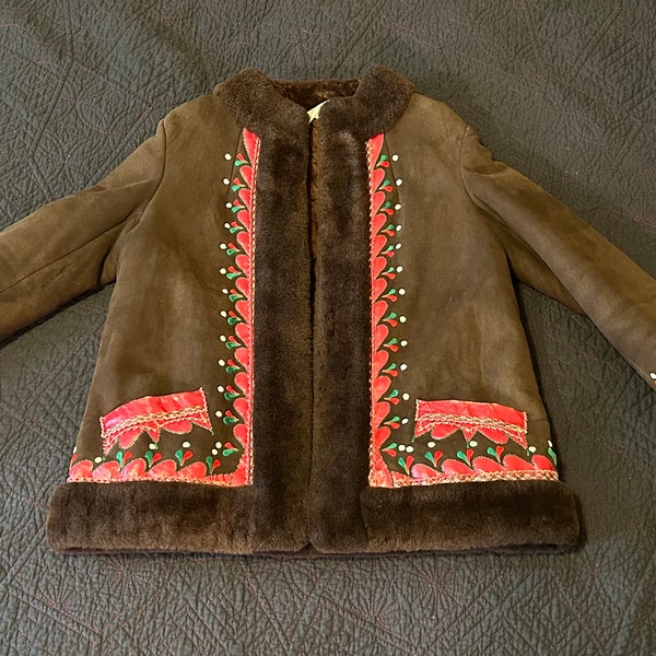 Amazing Vintage Polish Chocolate Brown Embroidered Sheepskin Shearling Coat with Red Leather Appliqué and Flowers