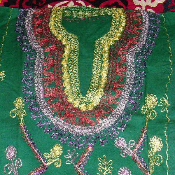 Vintage 60s Never Worn Moroccan Chain Stitch Embroidered Fitted Kaftan Dress Peacock Green with Red Purple and Gold Vine