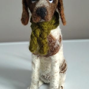 Needle Felted German short haired pointer dog Sculpture, Handmade Wool Dog with Scarf