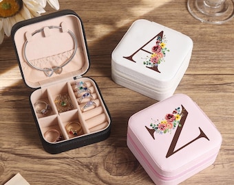Custom jewelry box,Leather jewelry box,Travel jewelry case,Bridemaid gift box,Gift for her,Jewelry case,Jewelry storage,Birthday gift