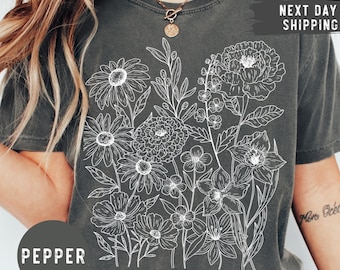 Comfort Colors® Vintage Pressed Flowers Shirt Boho Botanical Floral Tee Cottagecore Tshirt  Wildflowers T Shirt Gift for Gardener Floral Tee
