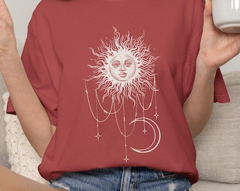 Witwen Bay Patricias Shirt, Celestial Sun Crescent Moon BOHO Comfort Colors Tee