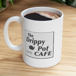 Severance Drippy Pot Cafémugg - Salt's Neck Coffee Shop Logotypskylt Lumon Industries Tea Diner Innie Outie Unik Samlarmugg för Fans