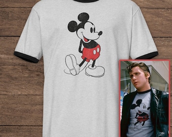 Koszulka z nadrukiem Myszki Miki Two-Bit Mathews z serialu Outsiders – unisexowa bawełniana koszulka z nadrukiem