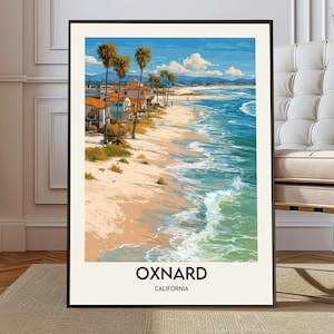Może przedstawiać: Oprawiony wydruk artystyczny z Oxnard w Kalifornii, przedstawiający scenę na plaży z palmami, budynkami i falami oceanu. Grafika ma żywą paletę kolorów niebieskiego, zielonego i piaskowego, z nazwą miasta i stanem wydrukowanym na dole.