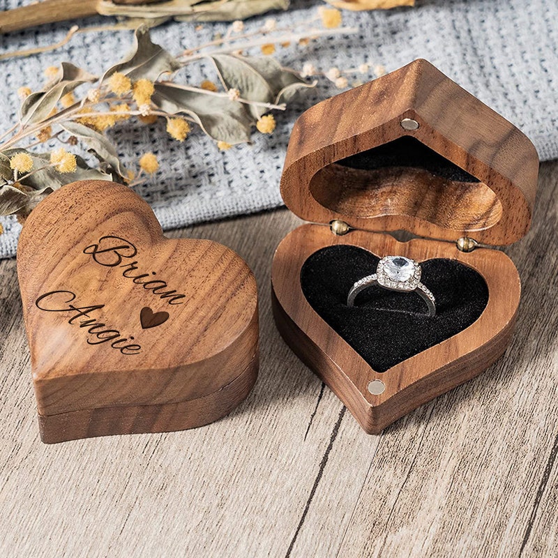 Elegant Classy Wedding Ring Box for Timeless Gift Presentation