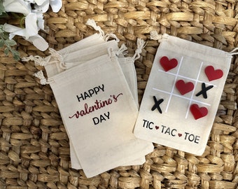 24 HR SHIPPING -Valentine's Day Gift for Kids - Heart Theme Tic Tac Toe - Party Favor - Class Valentine -Birthday Party Favor -Goody Bag