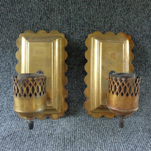 Vintage Pair Brass Wall Mount Light Fixture Sconce for Parts Restoration Repurpose