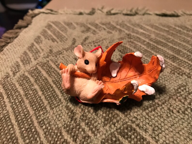 Dean Griff Charming Tails Hand Crafted Silvestri Corp Ornament