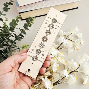 Houten boekenlegger chakra's - gepersonaliseerd gegraveerd boek cadeau!