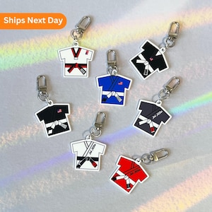 Custom Martial Arts Uniform Keychain: Personalized Taekwondo, Judo, Jiu-Jitsu 2-Sided Metal Keychains