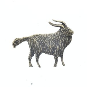 Long Hair Mountain Goat Charm, antique gold, made in USA, 26mm, Pack of 2