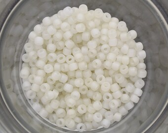 2mm Japanese Glass Matsuno 11/0 Seed Beads, matte clear white 18 grams or approximately 695 Glass Beads