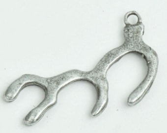 Antler Charm, 33mm, cast zinc, antique silver, Pack of 4
