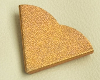 Western Collar Tip, 41mm x 30mm Collar tip, open back, brass gold, pack of 2