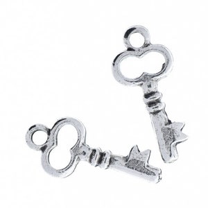 20mm Skeleton Key Charm, classic silver or vintage copper, cast zinc, Made in USA, pack of 6