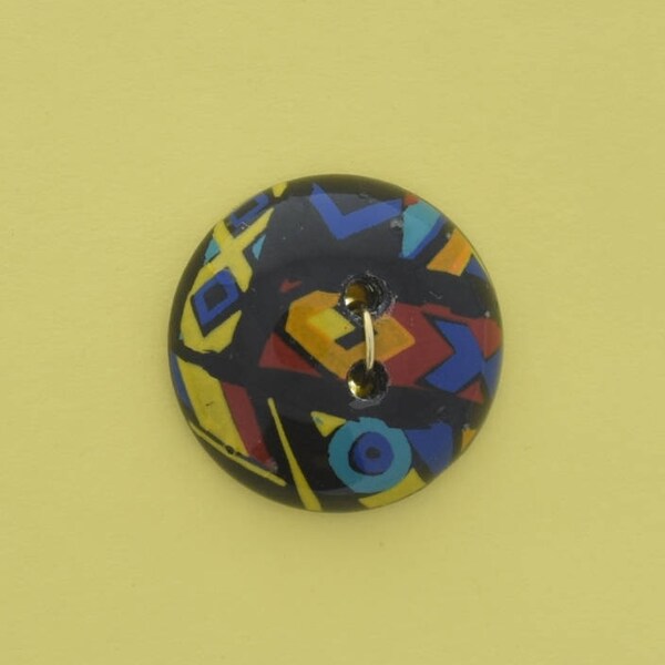 Vintage Button, 2 hole, 19mm, fiesta pattern, made in Germany, pack of 4