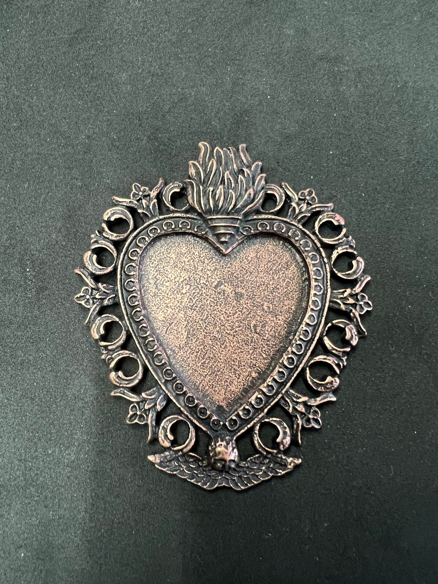 Flaming Heart Pendant, 2 Finishes, P4406/purse Attachment, Chicago