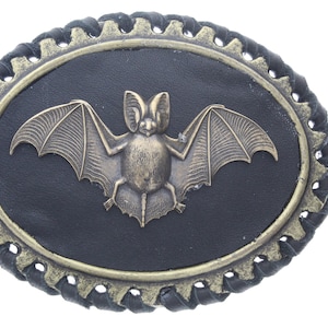 Bat Buckle , 4" , fits 1.5 " belt , black