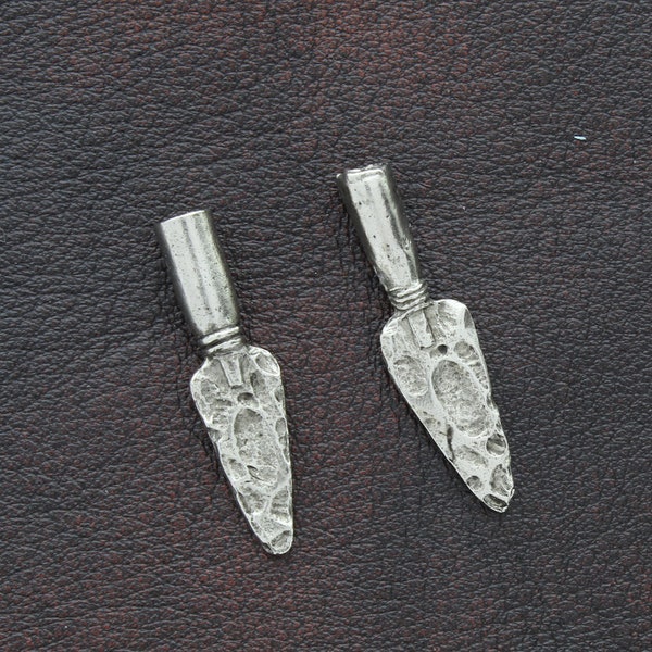 Bolo Tip, arrowhead end , Zinc Cast, Made in USA, silver antique finish, Pack of 2