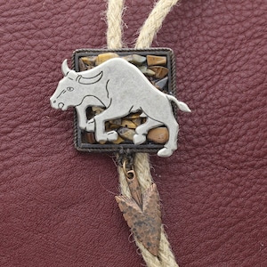 Western-Krawatte, Stier , Jutekordel, made in USA