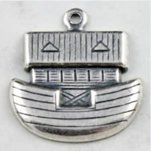 Noah&#39;s Ark Boat Charm, Vintage, Bible, 19mm or 36mm, antique gold or antique silver, Made in USA, pack of 6