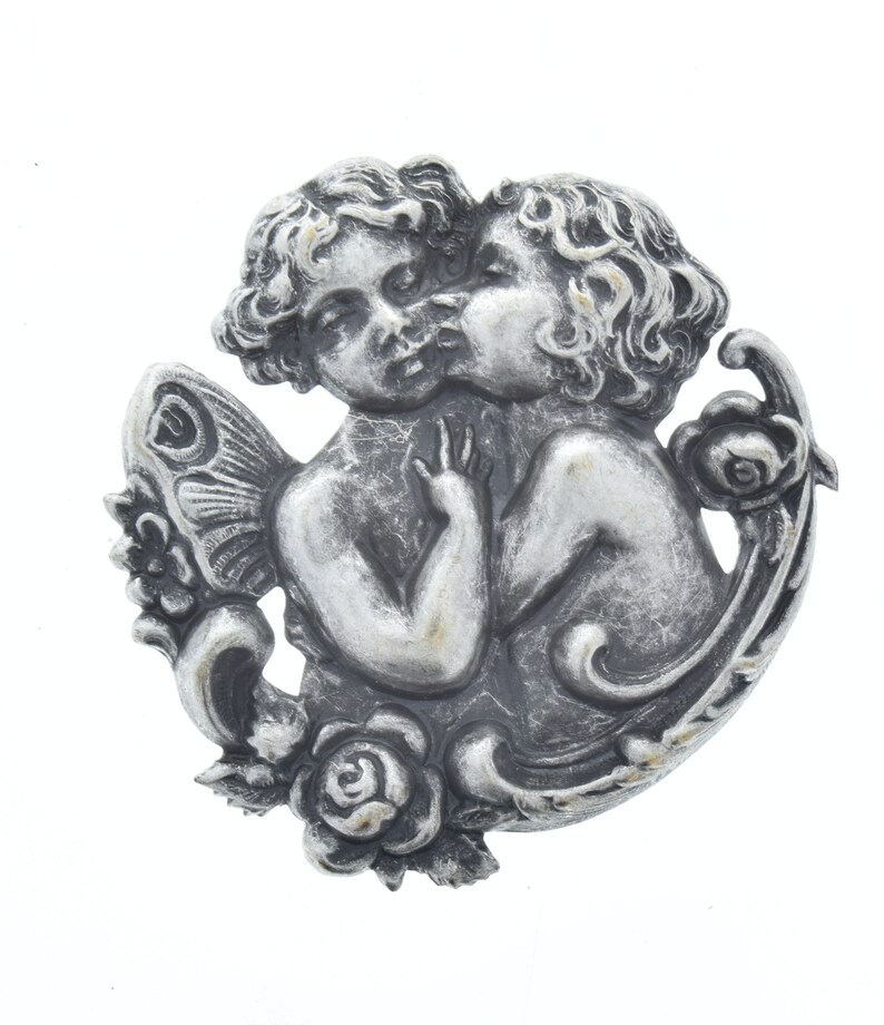 sold by 2 each per finish 4 total Cherubs kissing charm 56mm Antique Gold Kissing 56mm 04225ASAG