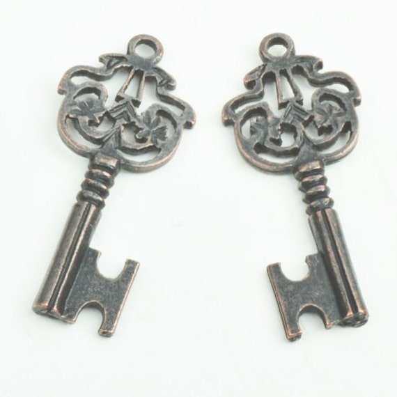 39mm Key Charm, Filigree Top, Copper Antique Finish, Cast
