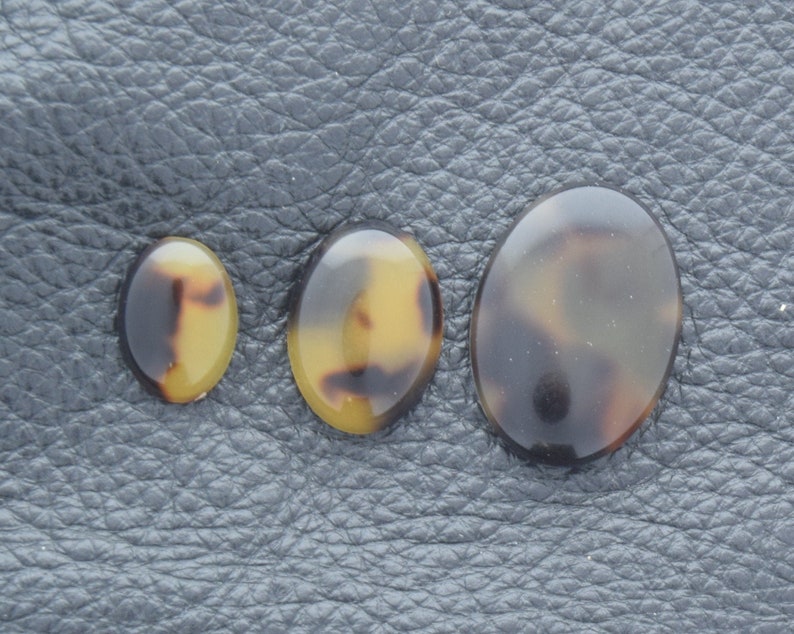 Tortoise cabochon, 14x10mm, Vintage Acrylic Tortoise Cabochon, pack of 4 image 1