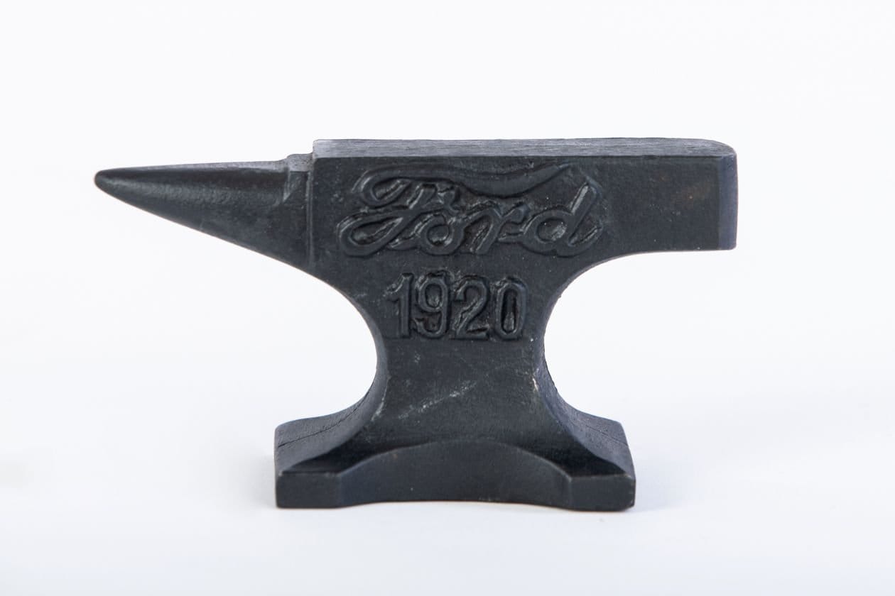 Ford Cast Iron Miniature Anvil, Cast iron, Each