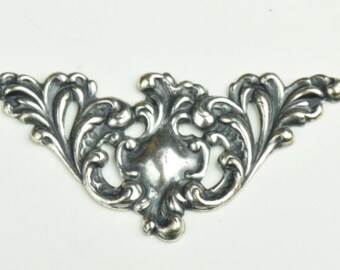 4 RAT682 Raw Brass Filigree Corner Stamping 4 RAT682 Raw Brass Filigree Corner Stamping