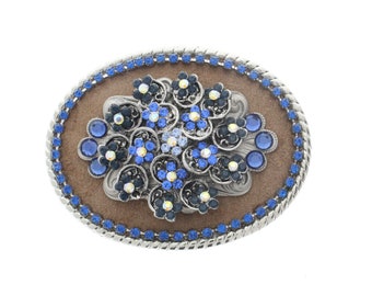Ocean Blue Ringed Agate Slice Quartz Belt Buckle | Raw Edge  display picture 3