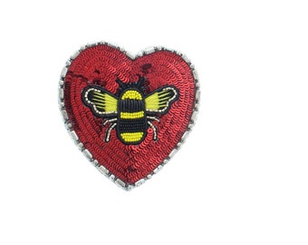 Bee heart Buckle, fits 1.5" belt, beaded sequin bee