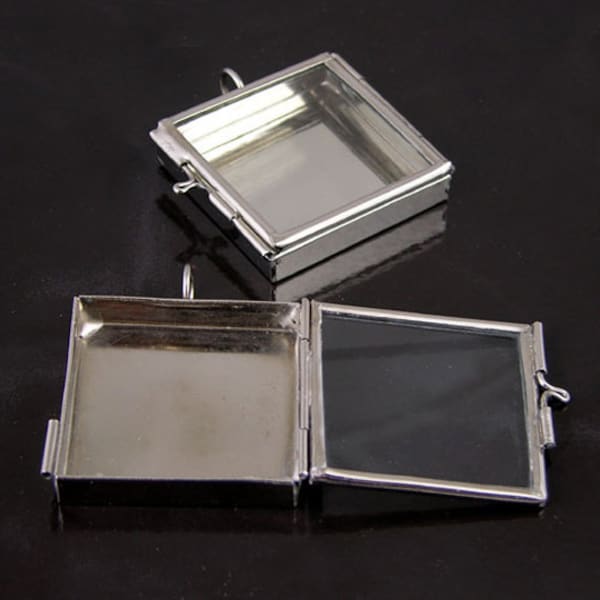 Glass Shadow Box Square Silver plate  Pendants, G2338.79  pkg/4