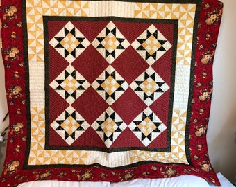 Red and White Starburst Pinwheel Accent Quilt/Throw Quilt