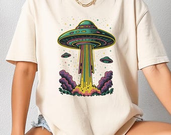 Comfort kleuren retro grafisch buitenaards shirt, griezelig ufo-shirt, cadeau voor buitenaardse minnaar, buitenaardse ontvoering, buitenaards ruimteschip T-shirt, paranormaal ufo-shirt