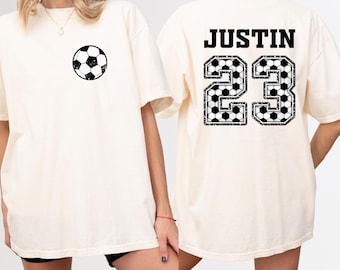 Camiseta de fútbol personalizada con nombre y número Comfort Colors®, camiseta para mamás de fútbol, camiseta de fútbol personalizada, camiseta para el día del partido, regalo para el Día de la Madre