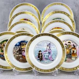 Hans Christian Andersen Fairytale Plates, Royal Copenhagen, Designed by Pauline Ellison 1975 Collect, Replace