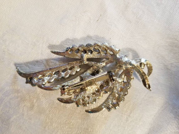 Vintage Leaf Ladies Brooch Pearls Gold Setting Rh… - image 3