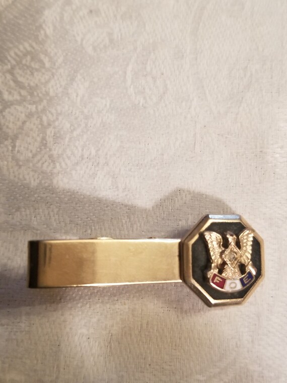 1970s Fraternal Order of Eagles Tie Clasp Tie Tac Col… - Gem