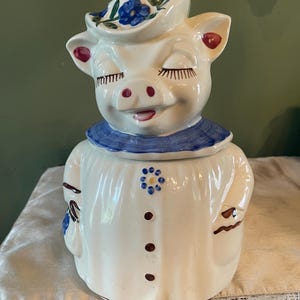 Winnie the Pig Shawnee Vintage Cookie Jar Collectible - Etsy