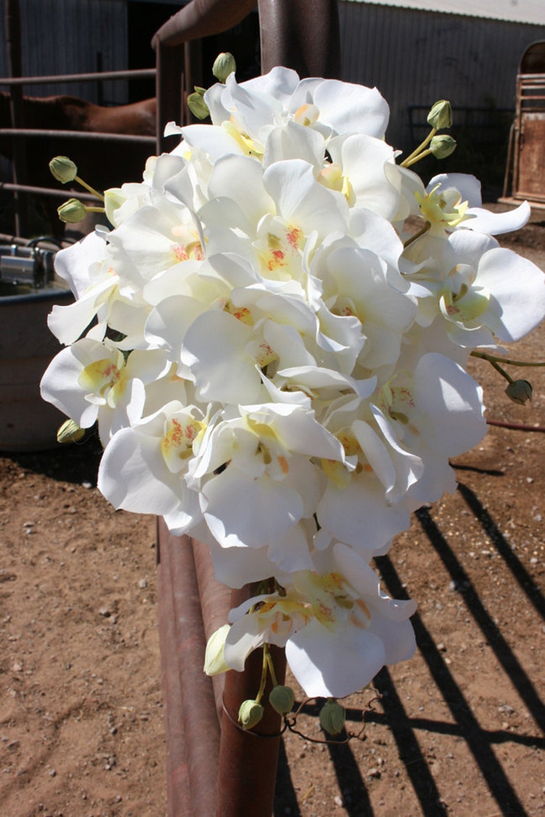 Simple Orchid Bridal Bouquet