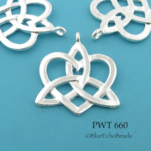 3 pcs - Large 34mm Celtic Heart Pendant, Charm, Silver Plated, Lead Free, Nickel Free (PWT 660) BlueEchoBeads