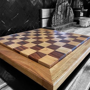 River Coober & Lemon scented gum chess board 490x490x50
