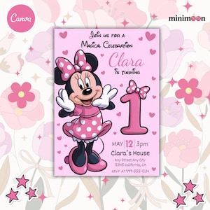 Puede incluir: Invitación rosa con Minnie Mouse. El texto anuncia una "Celebración Mágica" para Clara, que cumple un año. Incluye fecha, hora y lugar de la fiesta.