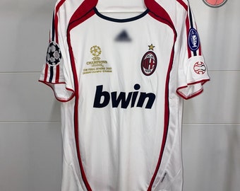 Maillot Retro Kaka 22 Maldini 3 AC Milan / Maillot AC Milan vintage / Maillot de la finale de la Ligue des champions de Milan