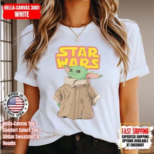 Camiseta de Star Wars Baby Yoda, camiseta de Disney Star Wars, colores cómodos para fans de Star Wars y camisetas Bella+Canvas, sudadera y sudadera con capucha Gildan imagen 9